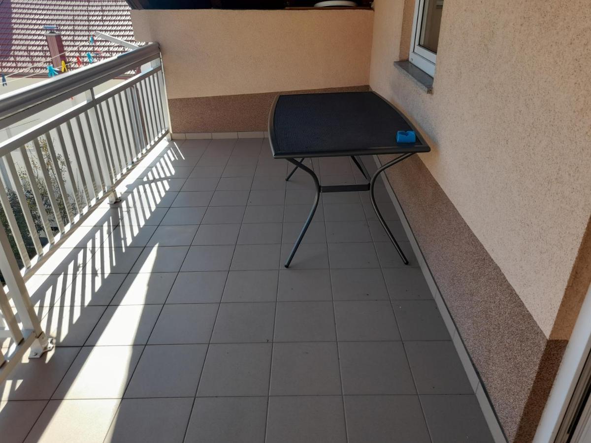 Apartman Zoran Ливно Экстерьер фото
